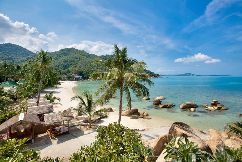Tropical beach Koh Samui